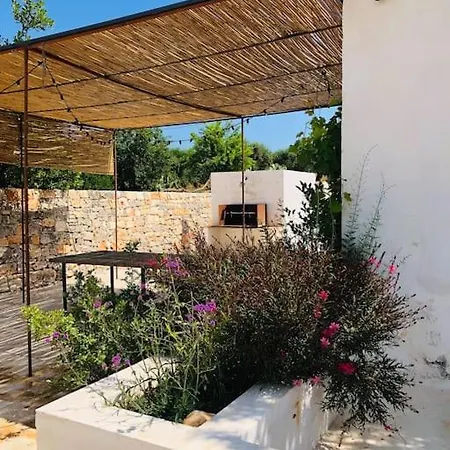 Villa Trulli Vecchi Del Campolungo