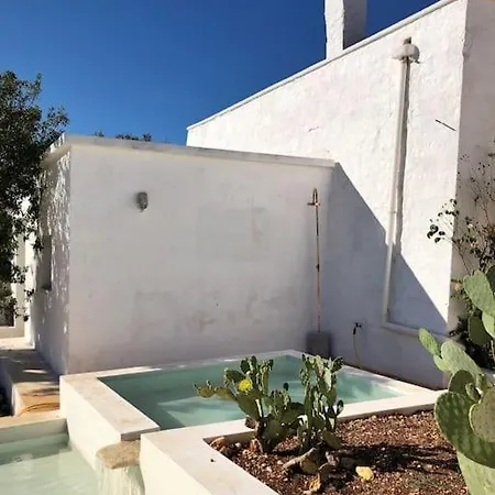 Villa Trulli Vecchi Del Campolungo *